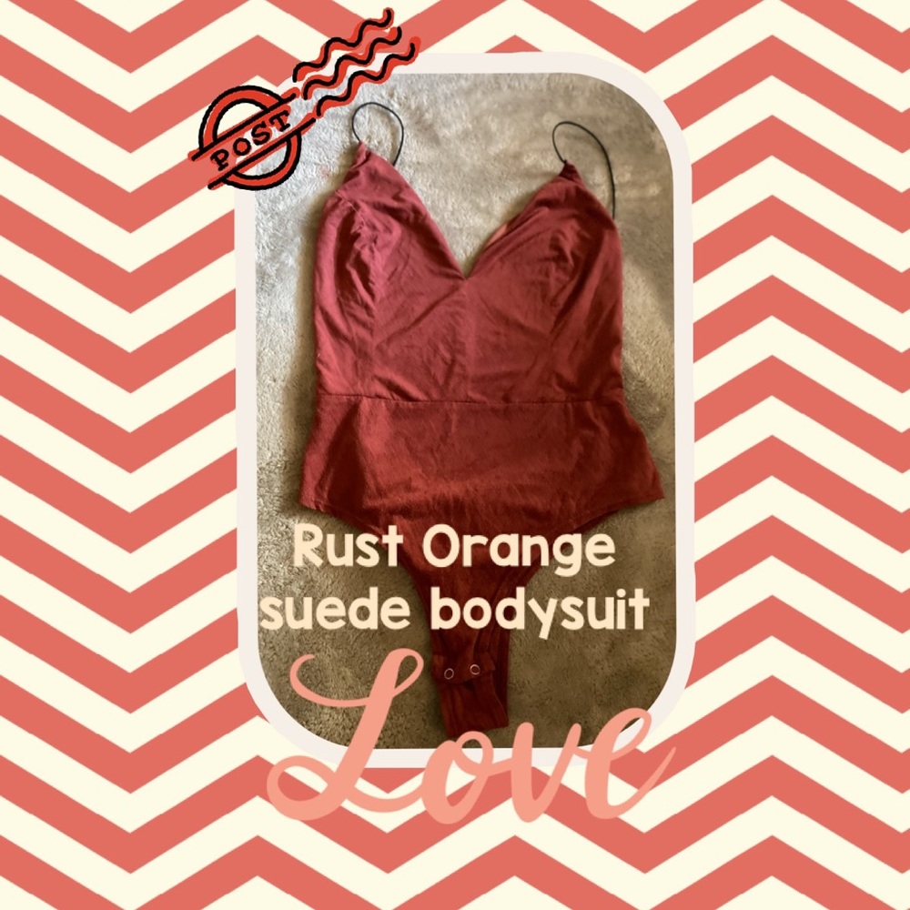 🧶Rust orange suede sleeves open back bodysuit🧶